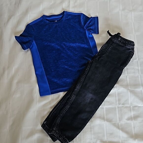 Gap Boy's Bundle 2 Piece Denim Jeans &  T-Shirt Blue/Black XS - Picture 2 of 16
